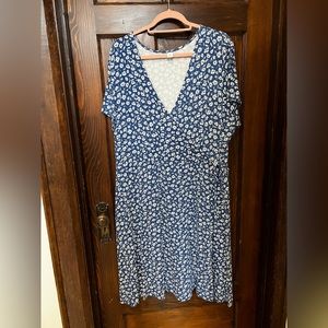 XXL faux wrap, Old Navy floral dress